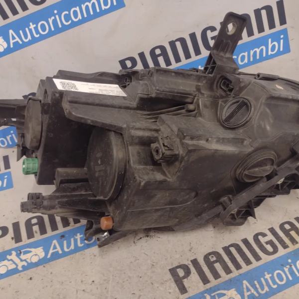 Faro ant. Alfa Romeo GIULIETTA 2012 50547550