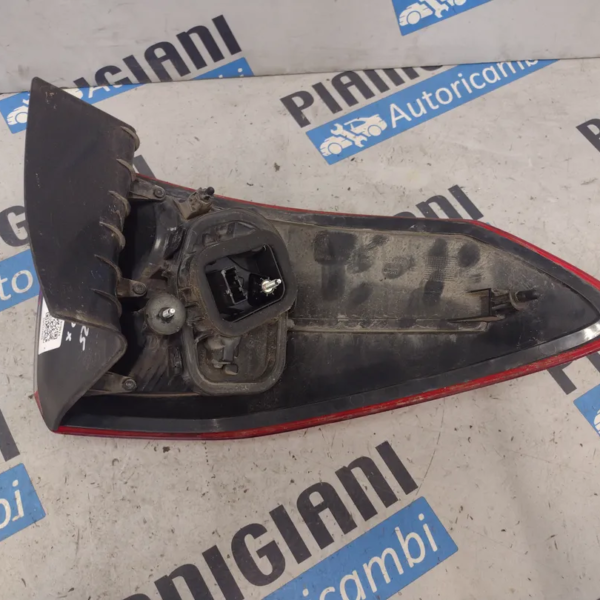 Faro posteriore est. destra Ford C-max (2010 – 2015) 1.6 85 KW diesel 1767526 T1DA