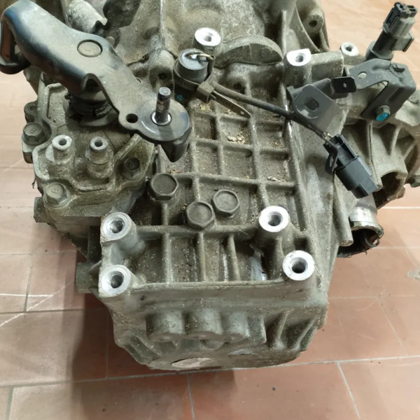 Cambio completo Hyundai I10 (2013 – 2017) 1.0 51 KW 4300002AL2 B3LA