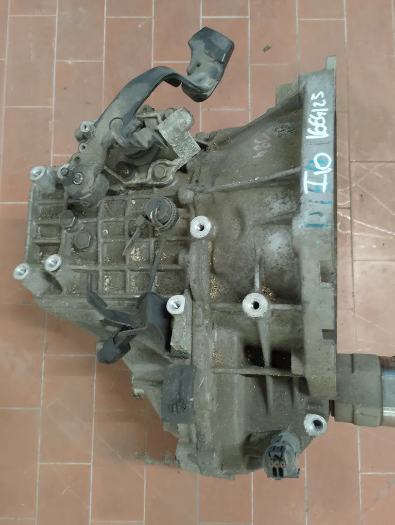 Cambio completo Hyundai I10 (2013 – 2017) 1.0 51 KW 4300002AL2 B3LA