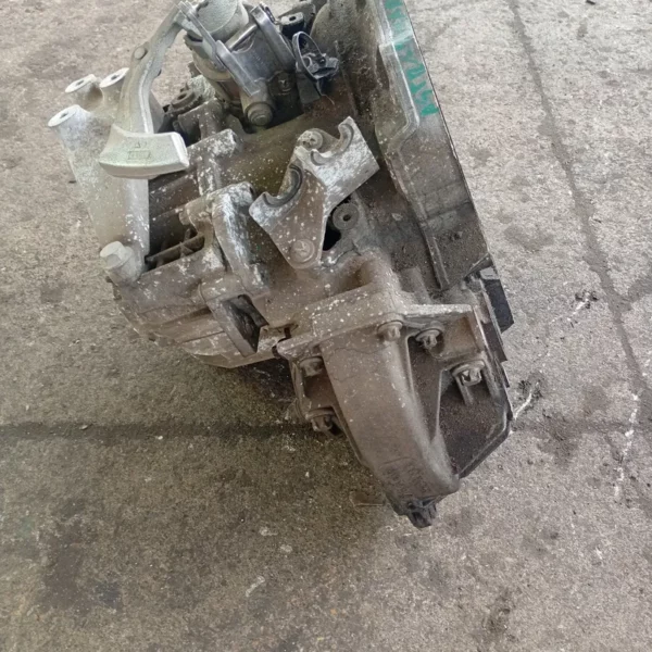 Cambio completo Opel ASTRA 2011 55584337