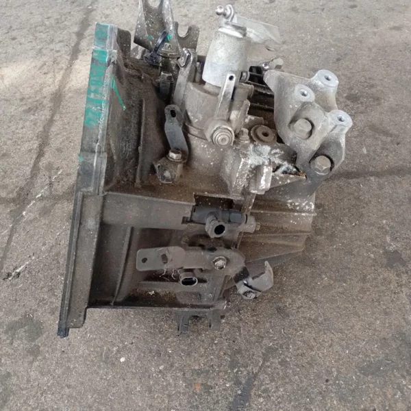 Cambio completo Opel ASTRA 2011 55584337