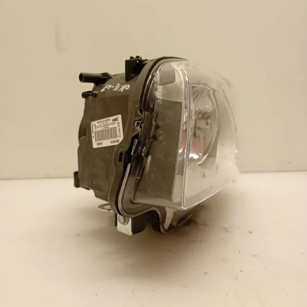 Faro ant. sinistra Bmw Serie 1 (2004 – 2007) 2.0 120 KW diesel 63126924485 204D4