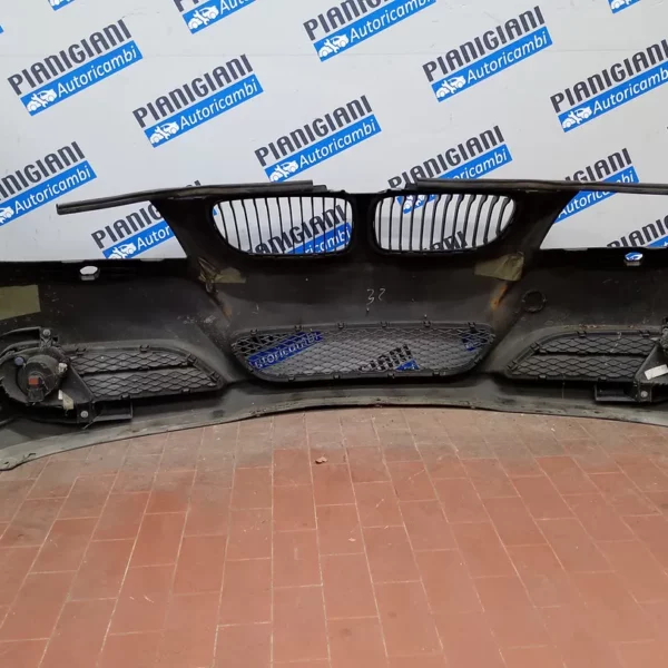 Paraurti anteriore Bmw Serie 3 (2008 – oggi) 2.0 130 KW diesel 51118046990 N47D20C