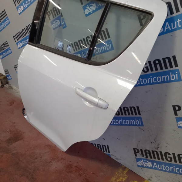 Porta posteriore Suzuki SWIFT 2016 6800468L01000