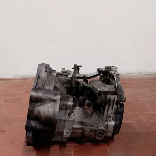 Cambio completo Volkswagen GOLF 2006 0A4300045X