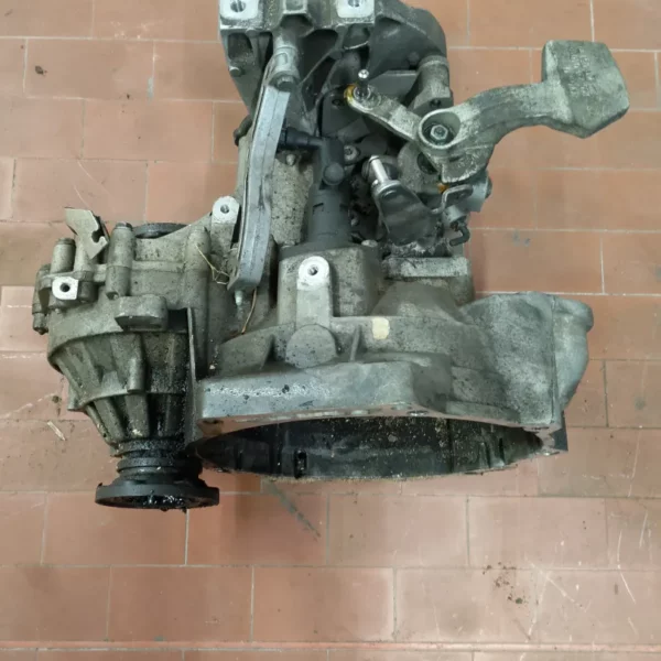 Cambio completo Volkswagen GOLF 2006 0A4300045X