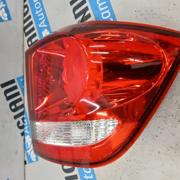 Faro posteriore est. Fiat FREEMONT 2014 K68078480AD