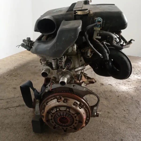 Motore completo Toyota Yaris (2001 – 2005) 1.3 64 KW benzina 2SZ FE