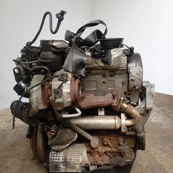 Motore completo Volkswagen PASSAT 2009
