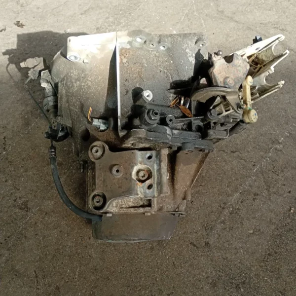 Cambio completo Citroen C3 1a Serie (2002 – 2005) 1.4 66 KW diesel 2223AZ 8HY