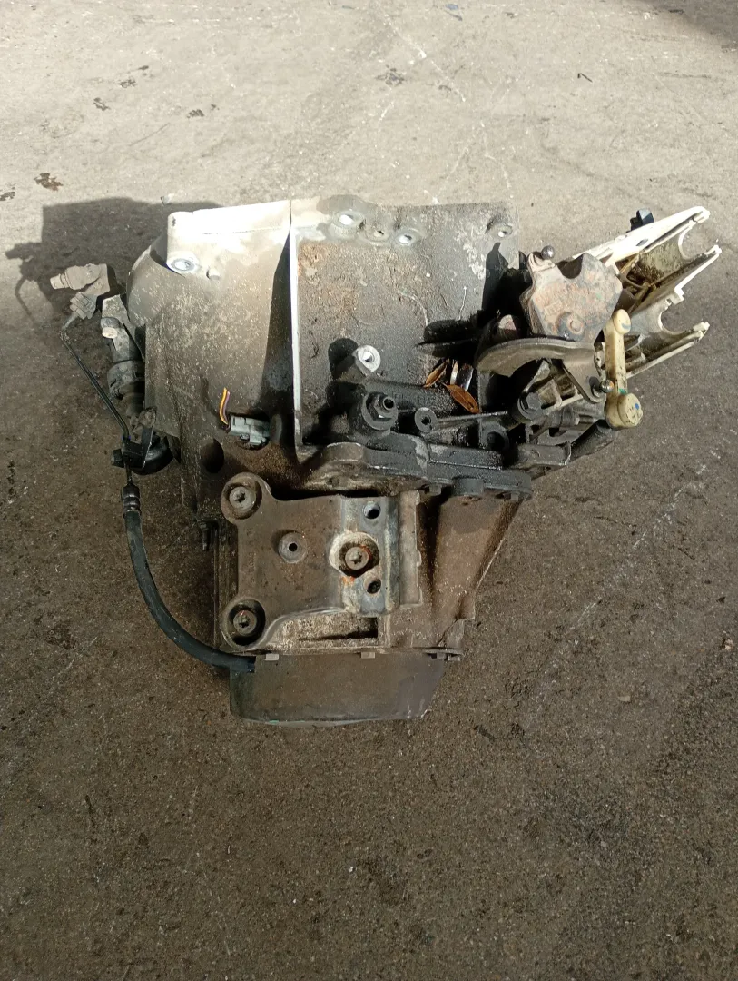 Cambio completo Citroen C3 1a Serie (2002 – 2005) 1.4 66 KW diesel 2223AZ 8HY