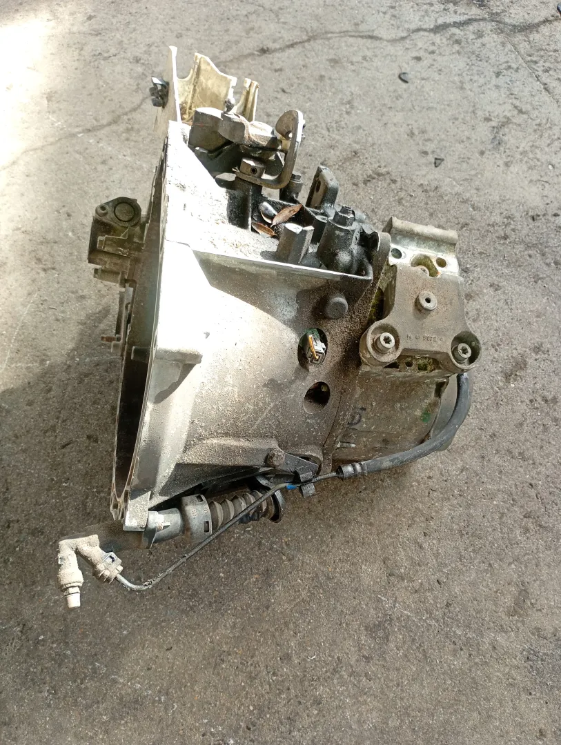 Cambio completo Citroen C3 1a Serie (2002 – 2005) 1.4 66 KW diesel 2223AZ 8HY