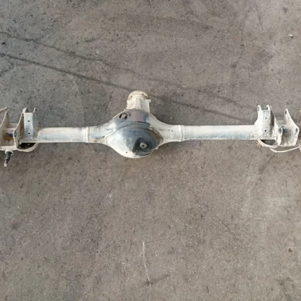 Assale posteriore c/scatola differenziale Subaru Justy 4×4 (2003 – 2008) 1.3 69 KW benzina 4651086GG0 M13A