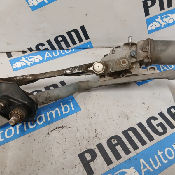 Motorino tergiparabrezza completo Toyota Yaris (2011 – 2015) 1.5 55 KW 1NZ  FXE