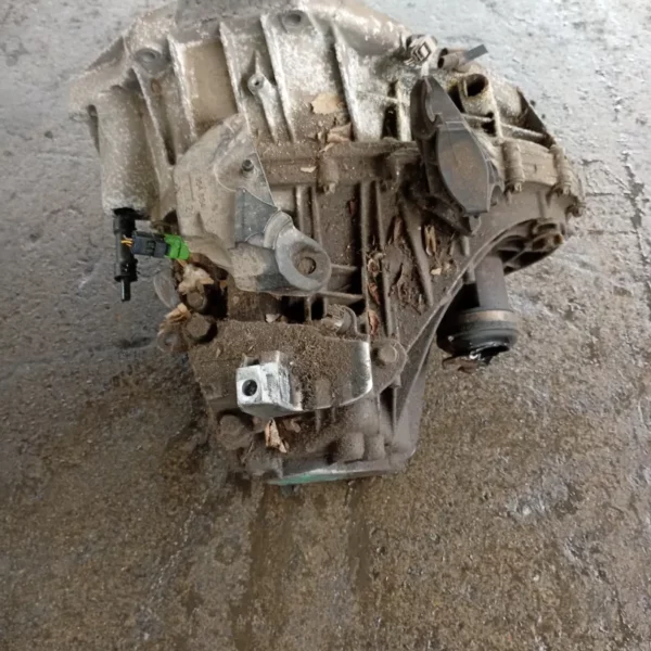 Cambio completo Renault Megane 3a Serie (2008 – oggi) 1.6 81 KW benzina 7701479097 K4M R8