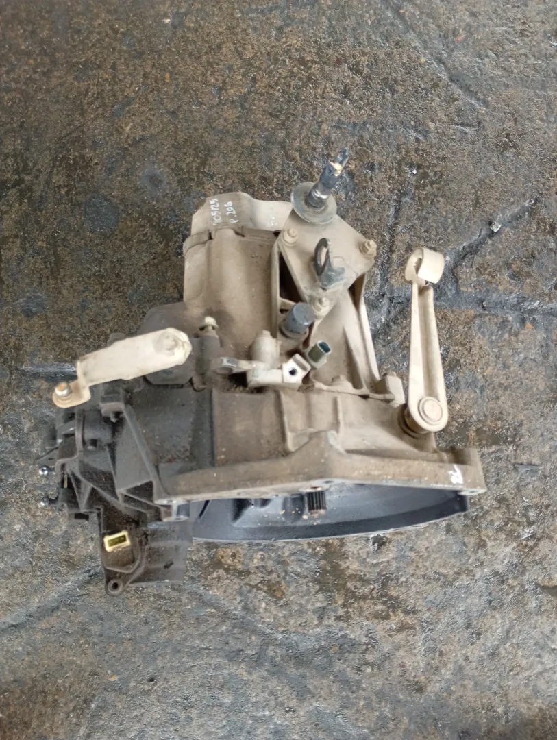 Cambio completo Peugeot 206 (1998 – 2009) 1.1 44 KW benzina 2222S5 HFX