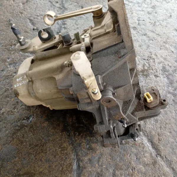 Cambio completo Peugeot 206 (1998 – 2009) 1.1 44 KW benzina 2222S5 HFX