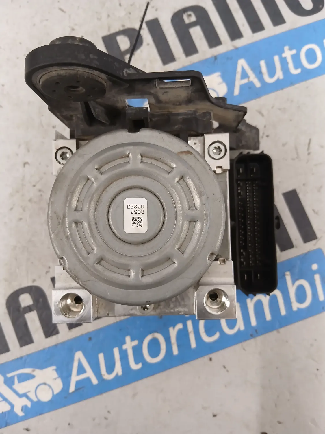 Aggregato ABS Volkswagen Golf (2012 – oggi) 1.4 81 KW benzina/metano 5Q0614517BLBEF CPW