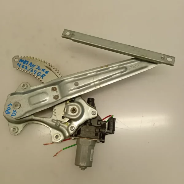 Motorino alzavetro post. Nissan JUKE 2023 827201KA1C