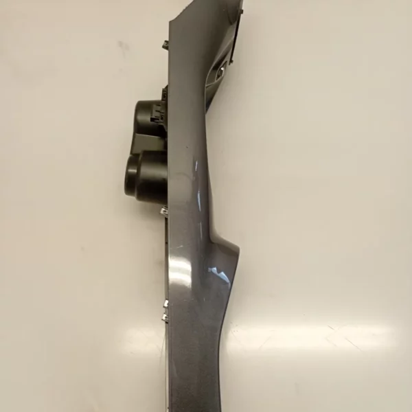 Tunnel Centrale Nissan JUKE 2023