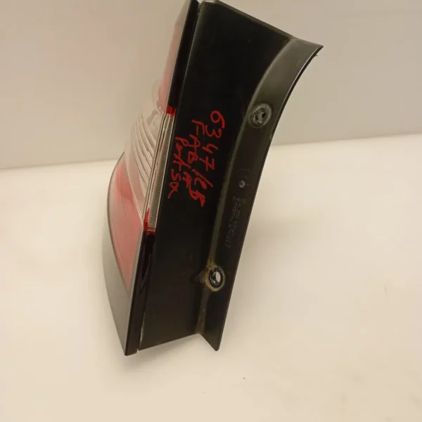 Faro posteriore Skoda FABIA 2016 6V6945111