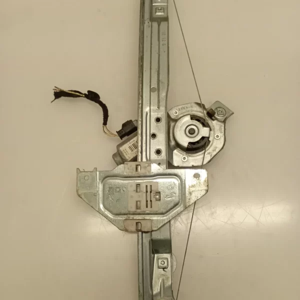 Motorino alzavetro ant. destra Citroen C3 2a Serie (2009 – 2013) 1.1 44 KW benzina 9802617380 HFV