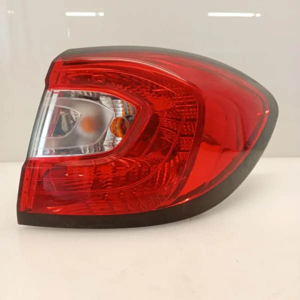Faro posteriore est. Renault CAPTUR 2014 265509762R