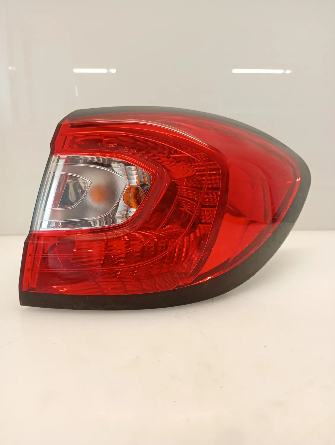 Faro posteriore est. destra Renault Captur (2013 – 2017) 1.5 66 KW diesel 265509762R K9K B6