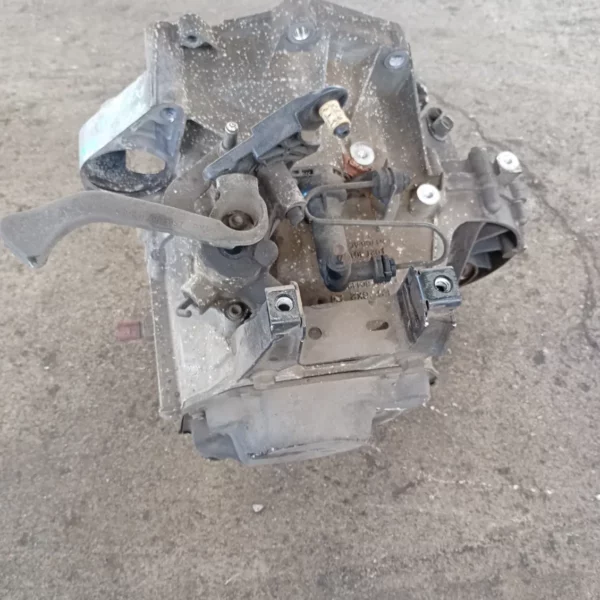 Cambio completo Volkswagen POLO 2009 02T300020EX