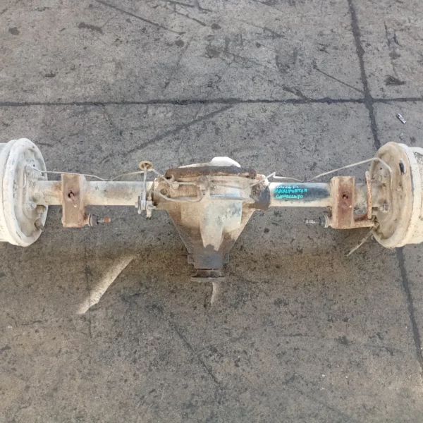 Assale posteriore c/differenziale Piaggio Porter 1u00aa/2u00aa Serie 2006 DAIHATSU HC