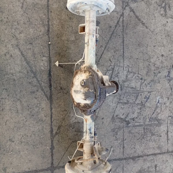 Assale posteriore c/differenziale Piaggio Porter 1u00aa/2u00aa Serie 2006 DAIHATSU HC