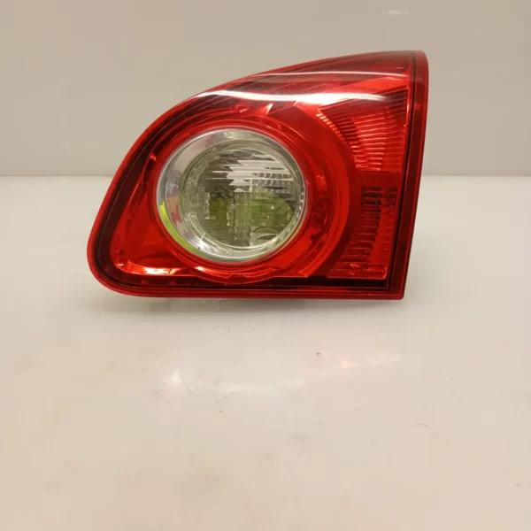 Faro posteriore int. destra Nissan Qashqai (2007 – 2010) 1.5 78 KW diesel 26550JD800 K9K