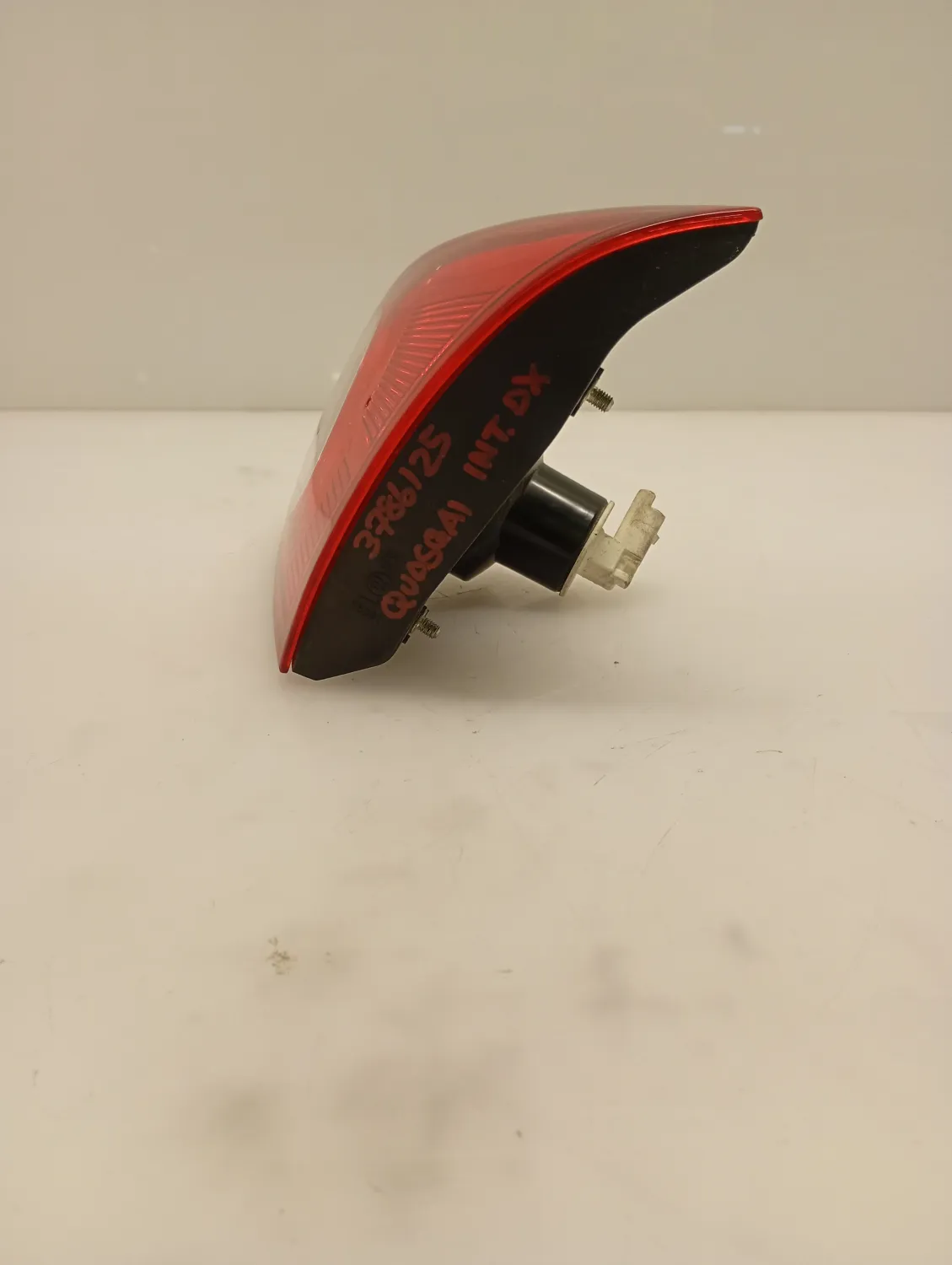 Faro posteriore int. destra Nissan Qashqai (2007 – 2010) 1.5 78 KW diesel 26550JD800 K9K