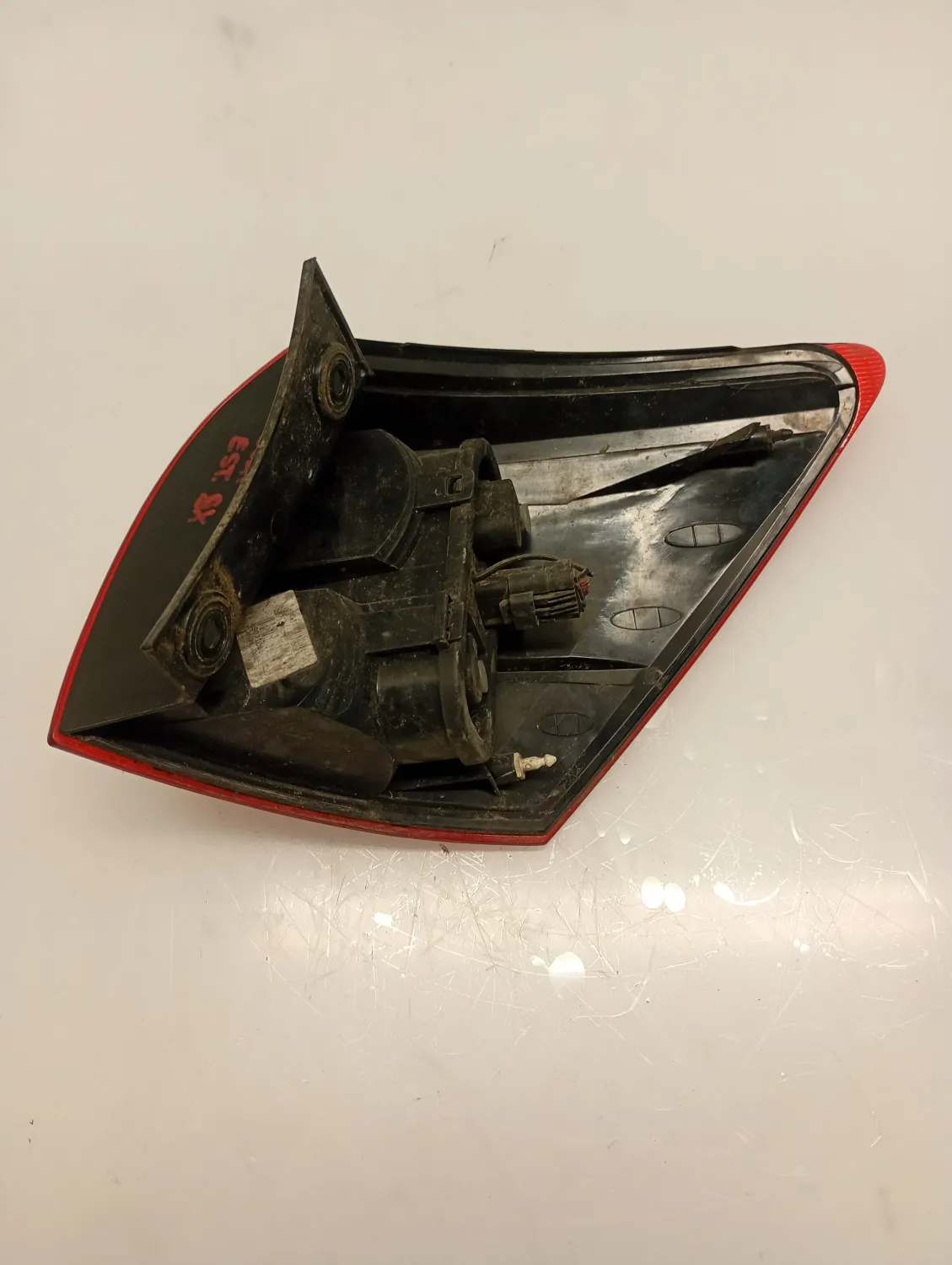 Faro posteriore est. sinistra Nissan Qashqai (2007 – 2010) 1.5 78 KW diesel 26555BR00A K9K