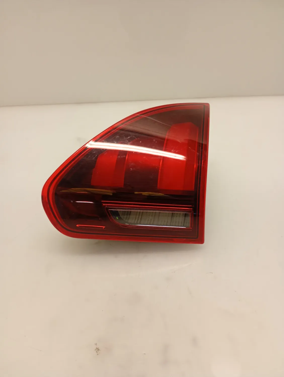 Faro posteriore int. destra Peugeot 2008 2019 1.5 75 KW diesel 9814757280 YH01