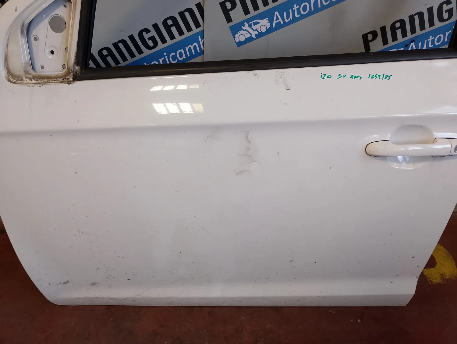 Porta anteriore sinistra Hyundai I20 (2012 – 2015) 1.1 55 KW diesel 760034P500 D3FA