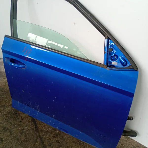 Porta anteriore destra Skoda Fabia (2015 – 2019) 1.0 44 KW benzina 6V0831052A CHY