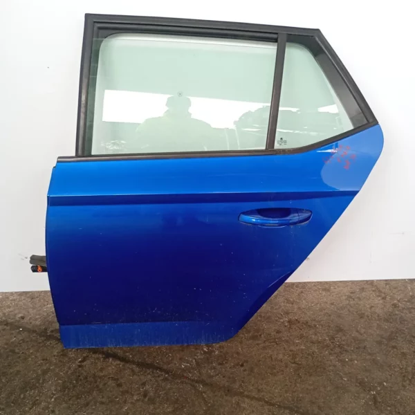 Porta posteriore sinistra Skoda Fabia (2015 – 2019) 1.0 44 KW benzina 6V9833051A CHY