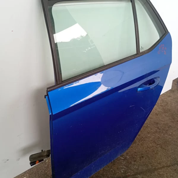 Porta posteriore sinistra Skoda Fabia (2015 – 2019) 1.0 44 KW benzina 6V9833051A CHY