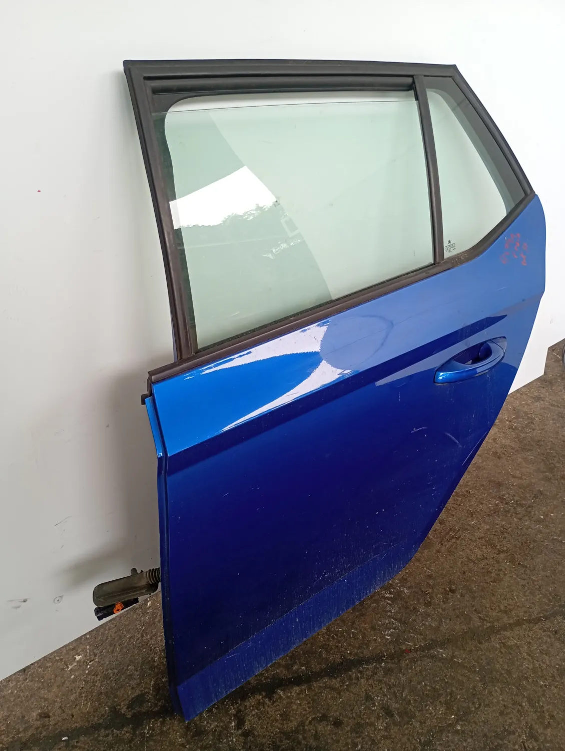 Porta posteriore Skoda FABIA 2016 6V9833051A