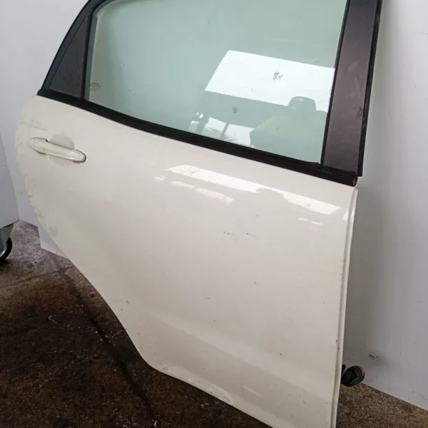 Porta posteriore Ssangyong KORANDO 2012 6302134103