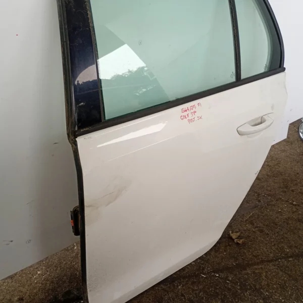 Porta posteriore sinistra Volkswagen Golf (2008 – oggi) 1.6 77 KW diesel 1K9833055B CAY