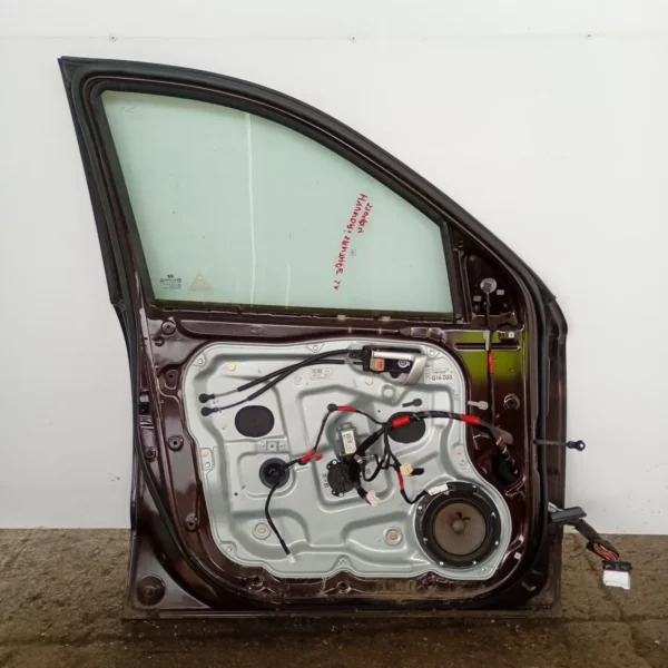 Porta anteriore sinistra Hyundai Santa Fe 2a Serie (2006 – 2010) 2.2 114 KW diesel 760032B020 D4EB