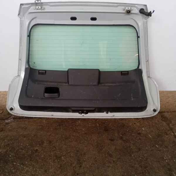 Portellone post. Fiat Punto Evo (2009 – 2013) 1.3 55 KW diesel 51938460 199A9000