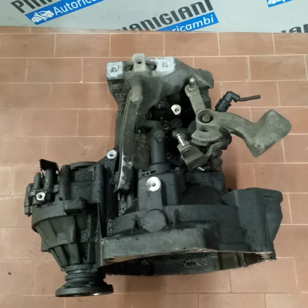 Cambio-6 marce Volkswagen Touran (2003 – 2010) 1.9 77 KW diesel BKC