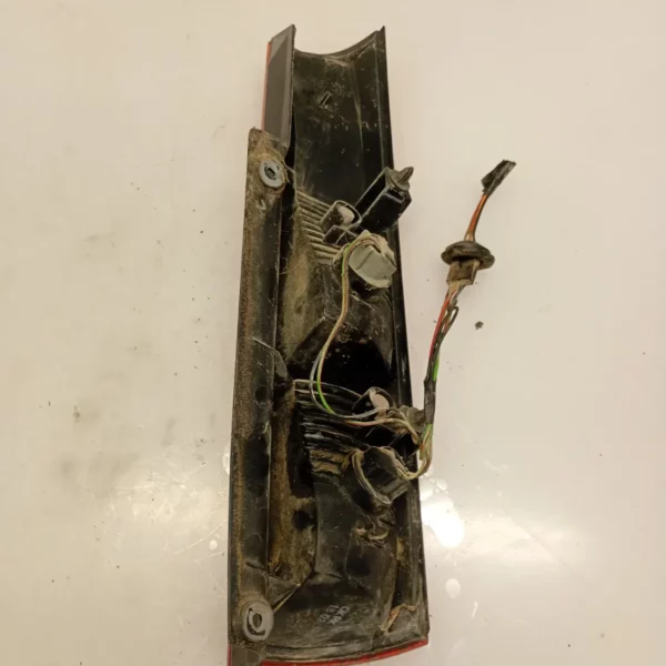 Faro posteriore sinistra Subaru Justy 4×4 (2003 – 2008) 1.3 69 KW benzina 3567086G00 M13A