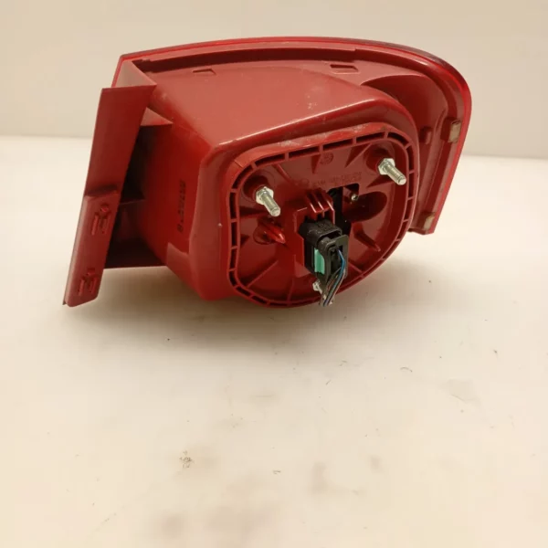 Faro posteriore est. sinistra Volkswagen Passat (2005 – 2010) 2.0 81 KW diesel 3C5945095H CBD