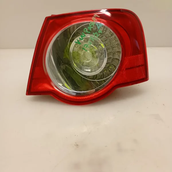 Faro posteriore est. destra Volkswagen Passat (2005 – 2010) 2.0 81 KW diesel 3C5945096H CBD