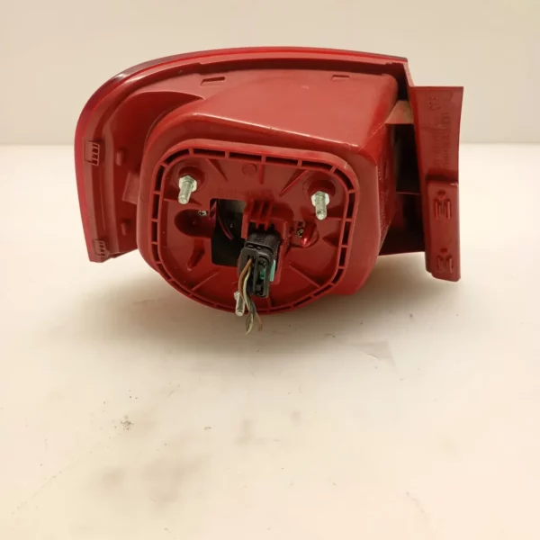Faro posteriore est. destra Volkswagen Passat (2005 – 2010) 2.0 81 KW diesel 3C5945096H CBD